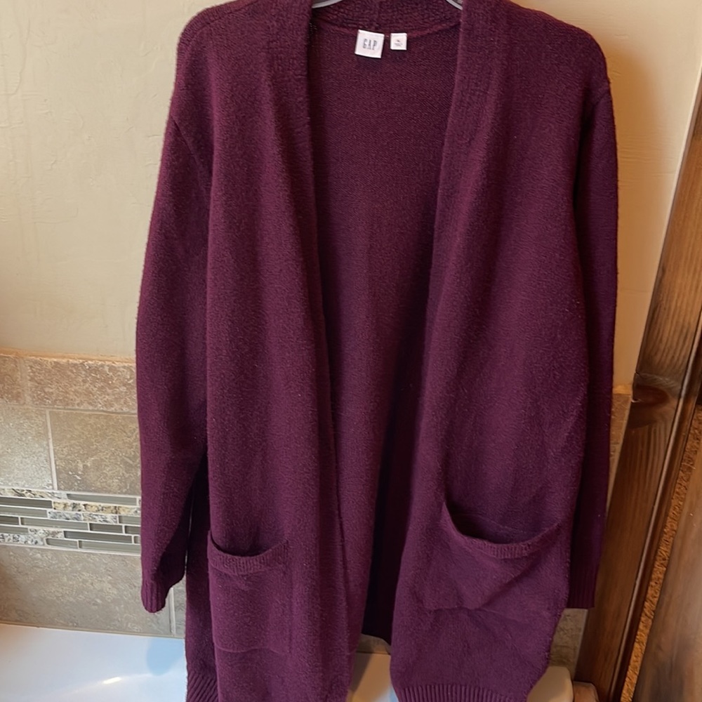 Gap Women’s Size XL Burgundy Oversized Cardigan